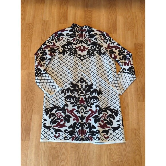 Chicos Cardigan Sweater Womens Size 1 Long Sleeve Contrast Scroll Open Front - Picture 10 of 10